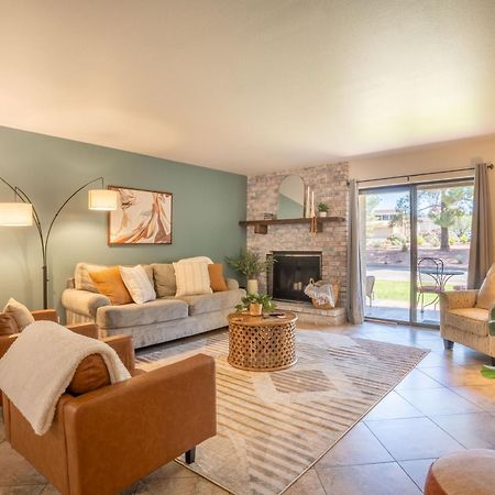 Cozy Sedona Retreat - Pool, Spa, Pickleball エクステリア 写真