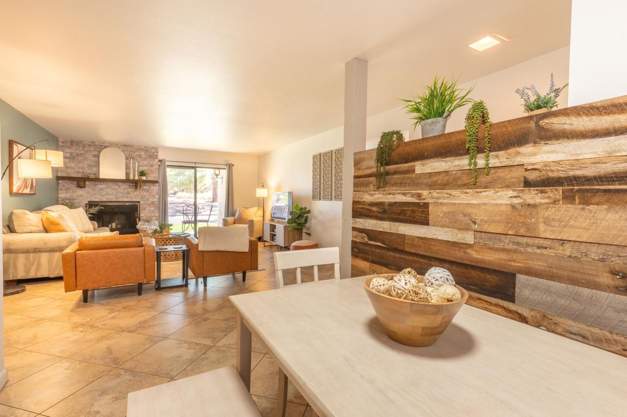 Cozy Sedona Retreat - Pool, Spa, Pickleball エクステリア 写真