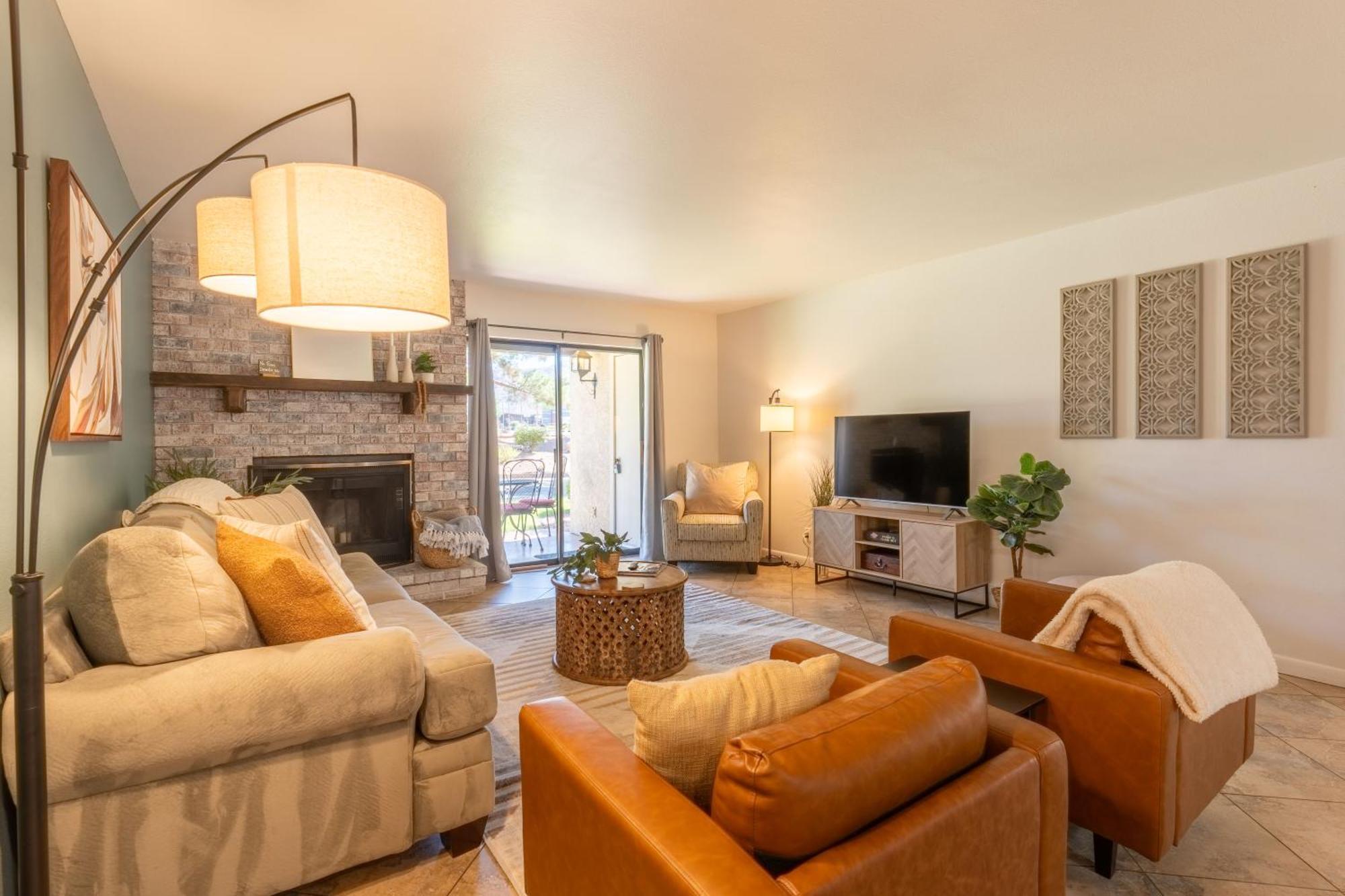 Cozy Sedona Retreat - Pool, Spa, Pickleball エクステリア 写真